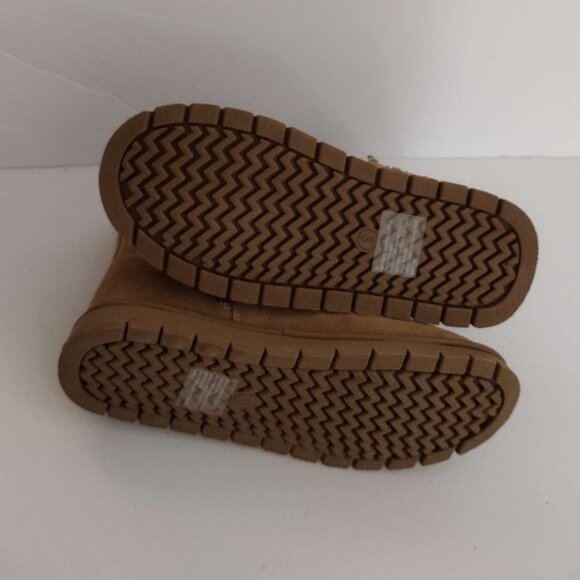 Universal Thread "May" Suede Booties with Memory Foam Insole Tan Size 9 NWT - Picture 9 of 10